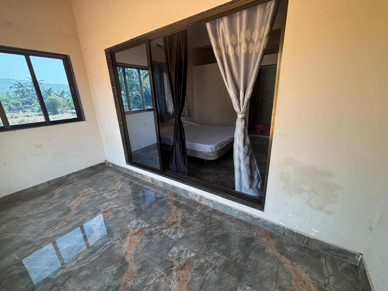 Shobhnath Home Stay Harnai Стая снимка